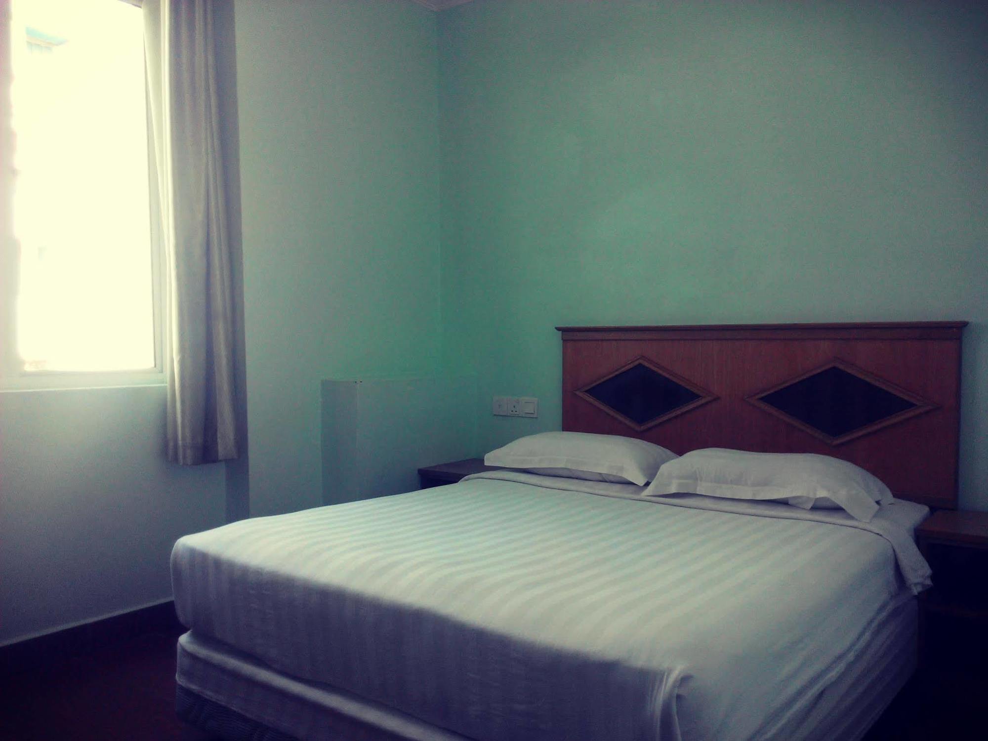 Chicwan Inn Bintulu Extérieur photo