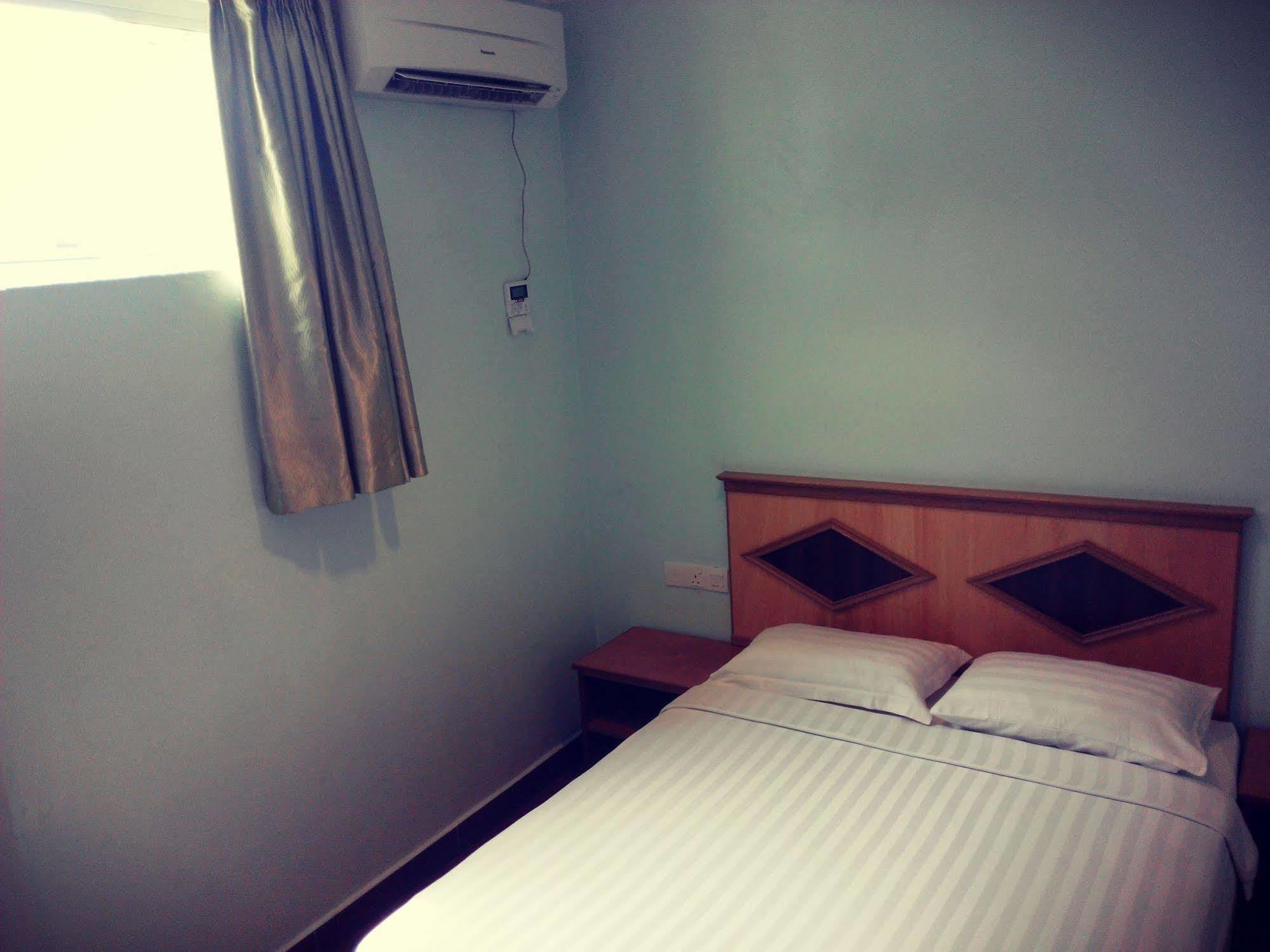 Chicwan Inn Bintulu Extérieur photo