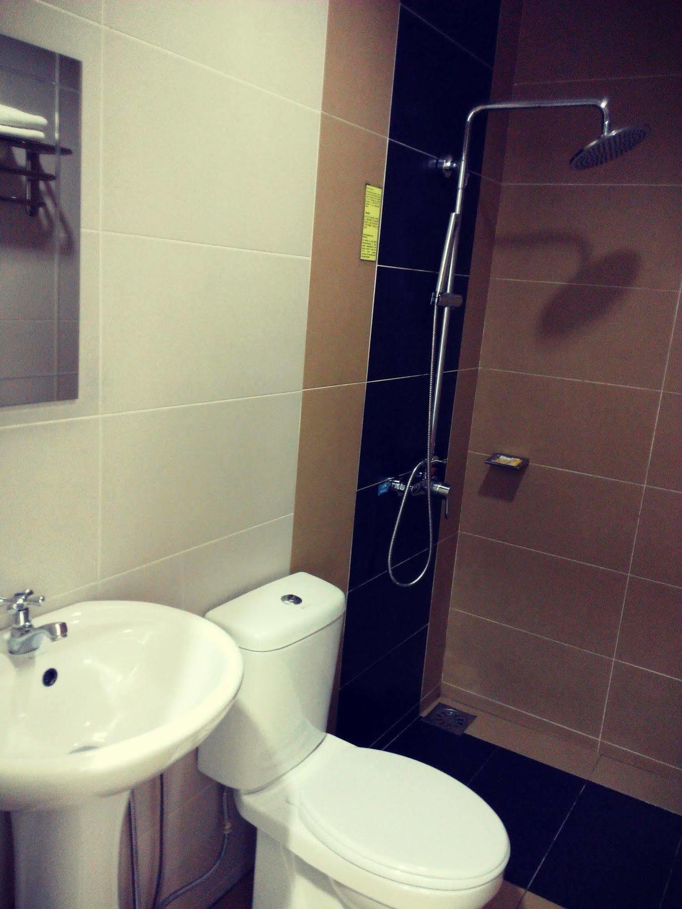 Chicwan Inn Bintulu Extérieur photo